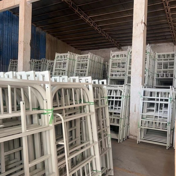 方管床倉(cāng)庫(kù)